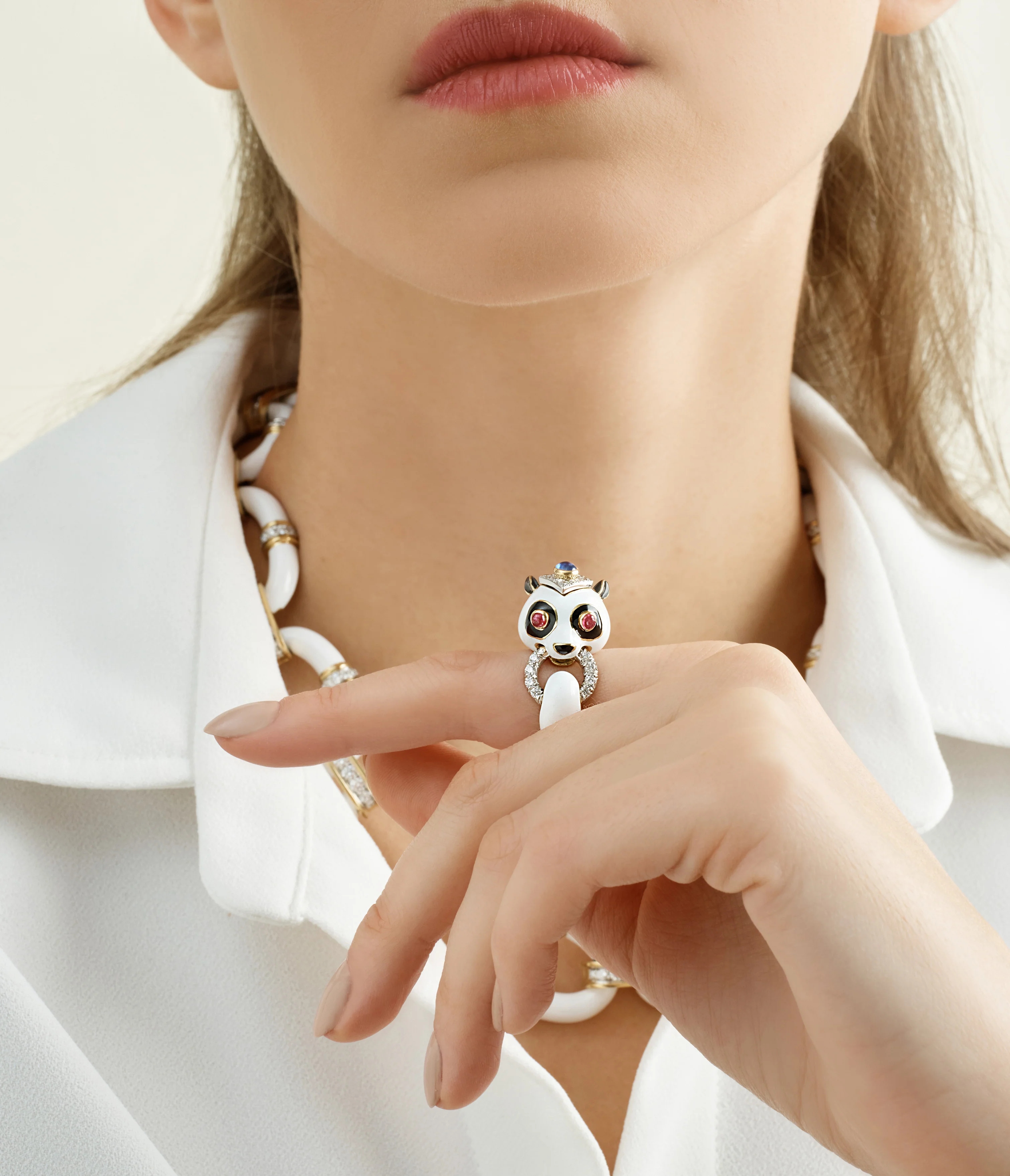 Panda Ring, Sapphire - Image 2